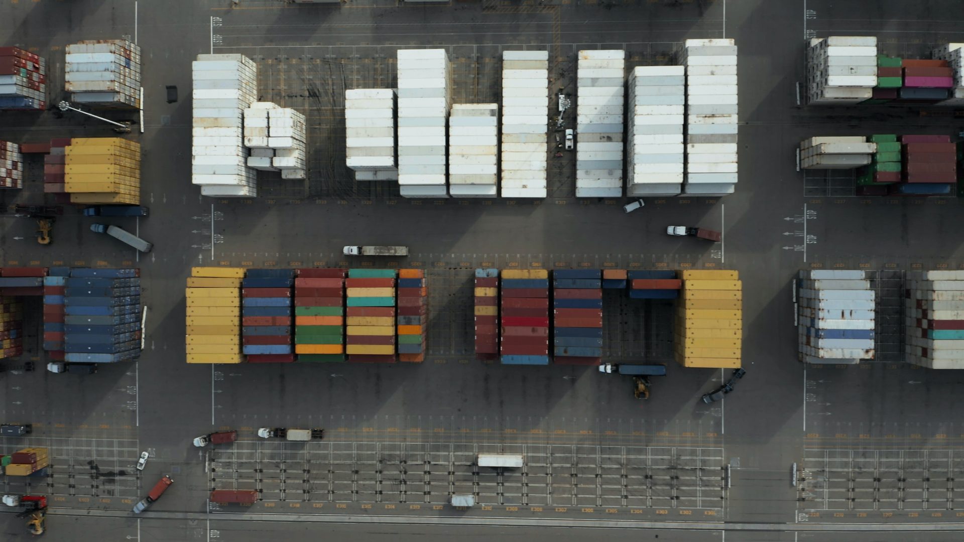 cargo freight distribution overhead
